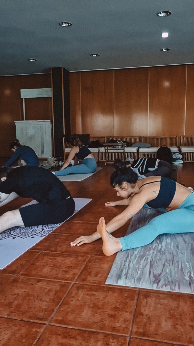 Yoga | Brunch | Taller de Perfumes con aceites esenciales