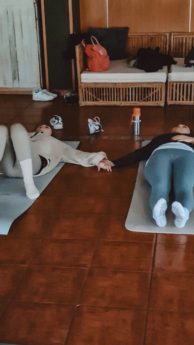 Yoga | Brunch | Taller de Perfumes con aceites esenciales