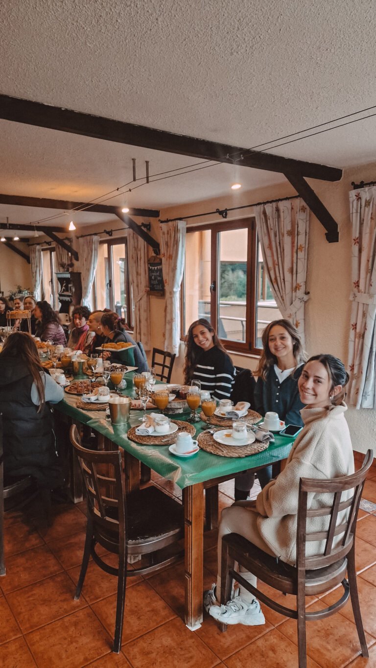 Yoga | Brunch | Taller de Perfumes con aceites esenciales