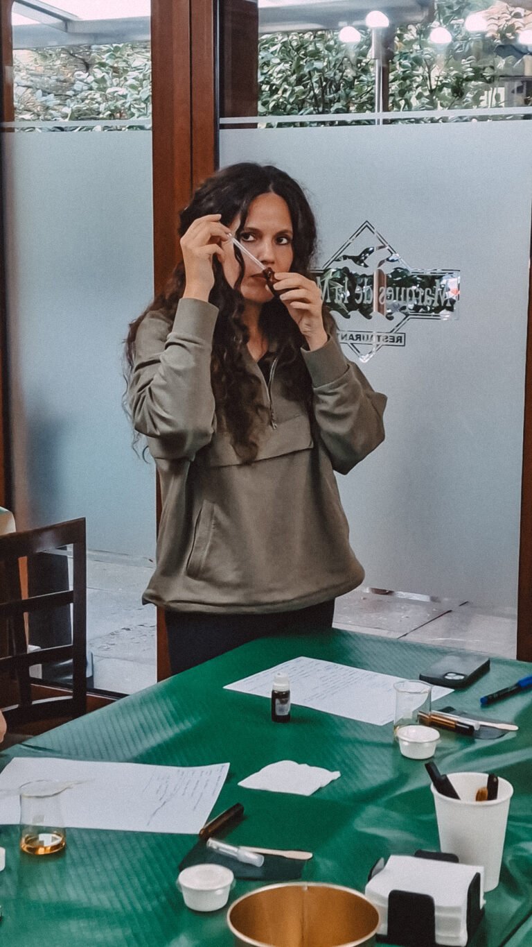 Yoga | Brunch | Taller de Perfumes con aceites esenciales