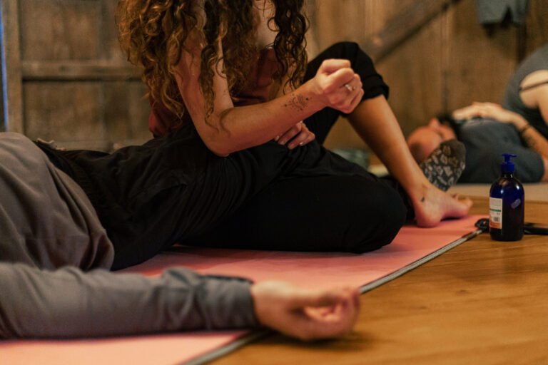 Yoga Brunch Taller de Masaje Thai