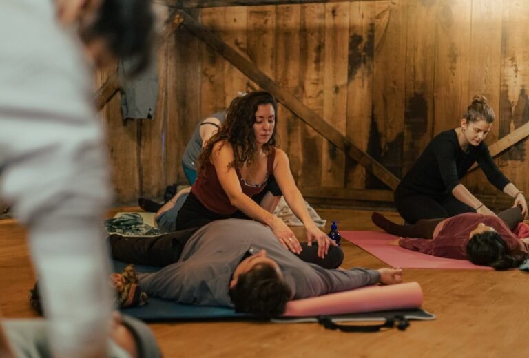 Yoga Brunch Taller de Masaje Thai