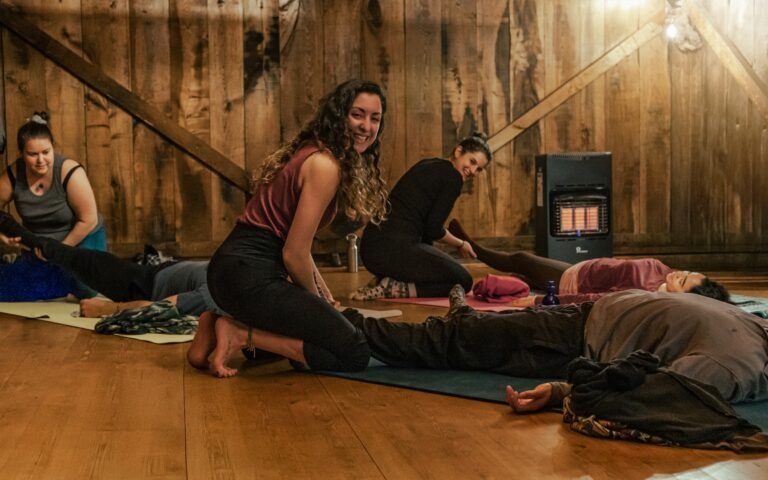 Yoga Brunch Taller de Masaje Thai