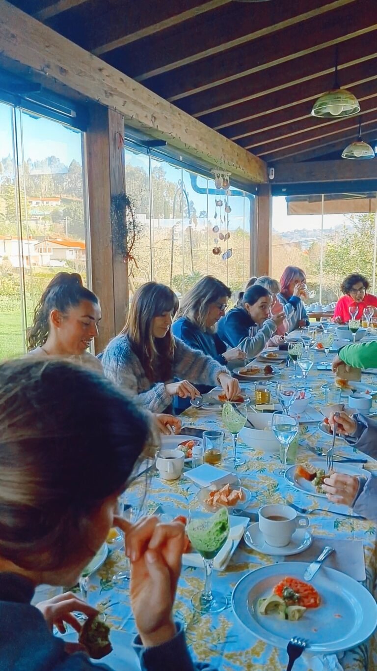 Yoga Brunch Taller de Farolillos